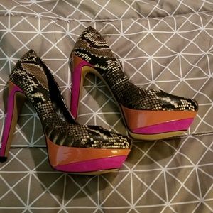 Jessica Simpson Pumps