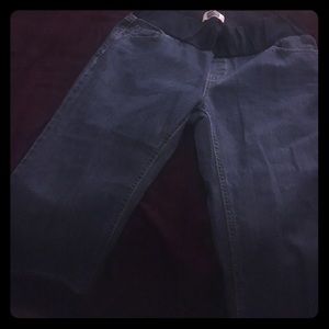 Levi Strauss maternity denim capris
