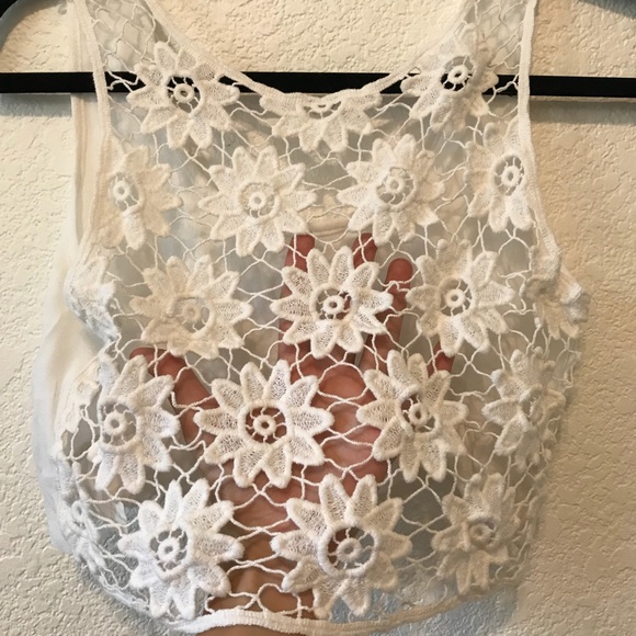 Lace Back Crop Top - Picture 3 of 3