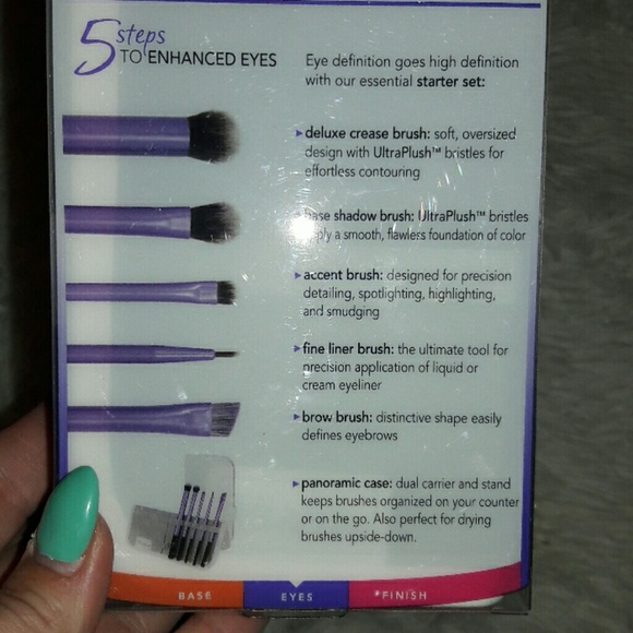 Real Techniques Starter Eye Set - Picture 7 of 8
