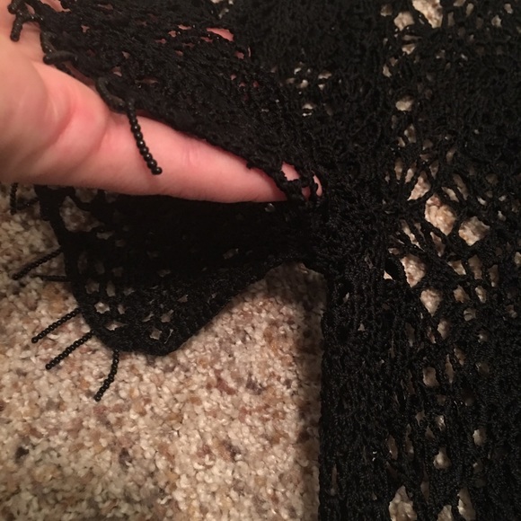 The Limited crocheted top with beads size medium - Picture 4 of 5