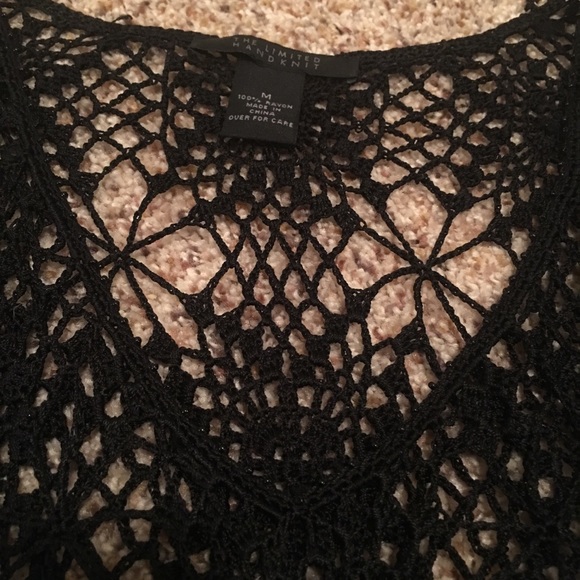 The Limited crocheted top with beads size medium - Picture 5 of 5