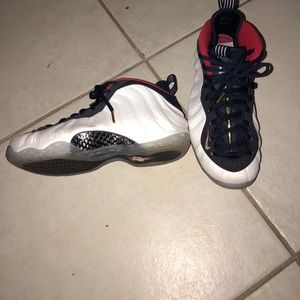 Olympic foam posits size 8.5 condition 8/10