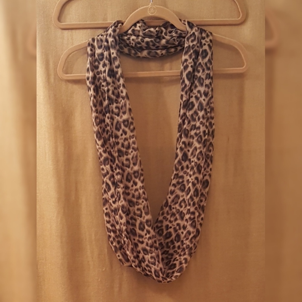 NWOT Infinity Scarf, Animal Print, Brown