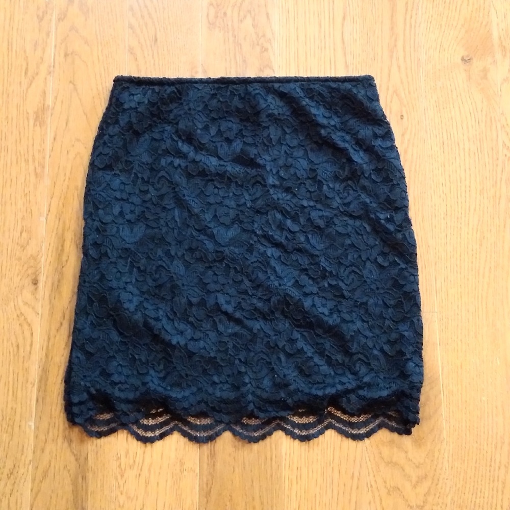 H&M Black Lace Mini Skirt