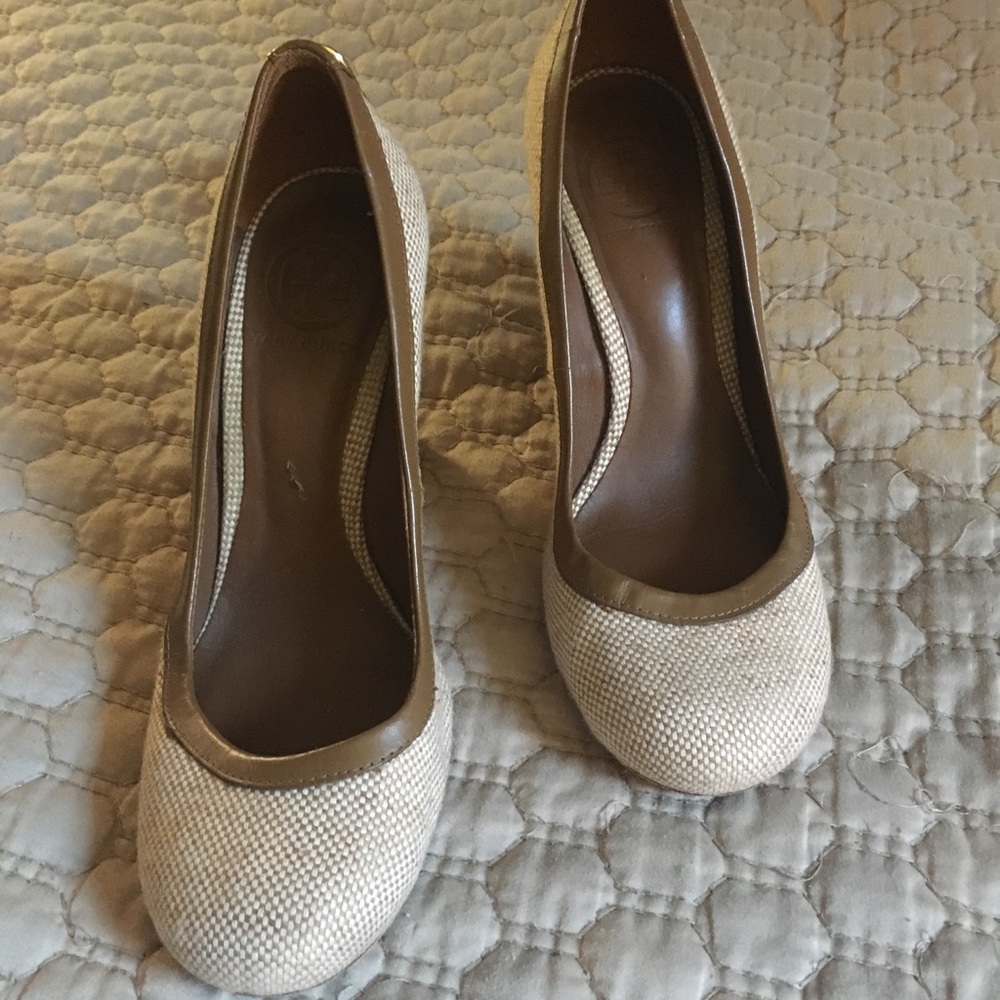 Tory Burch wedge, size 9