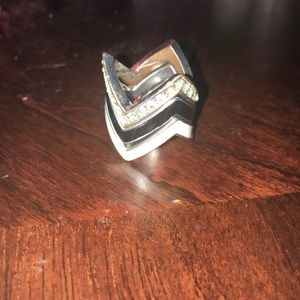 Black and White 3 piece Ring set