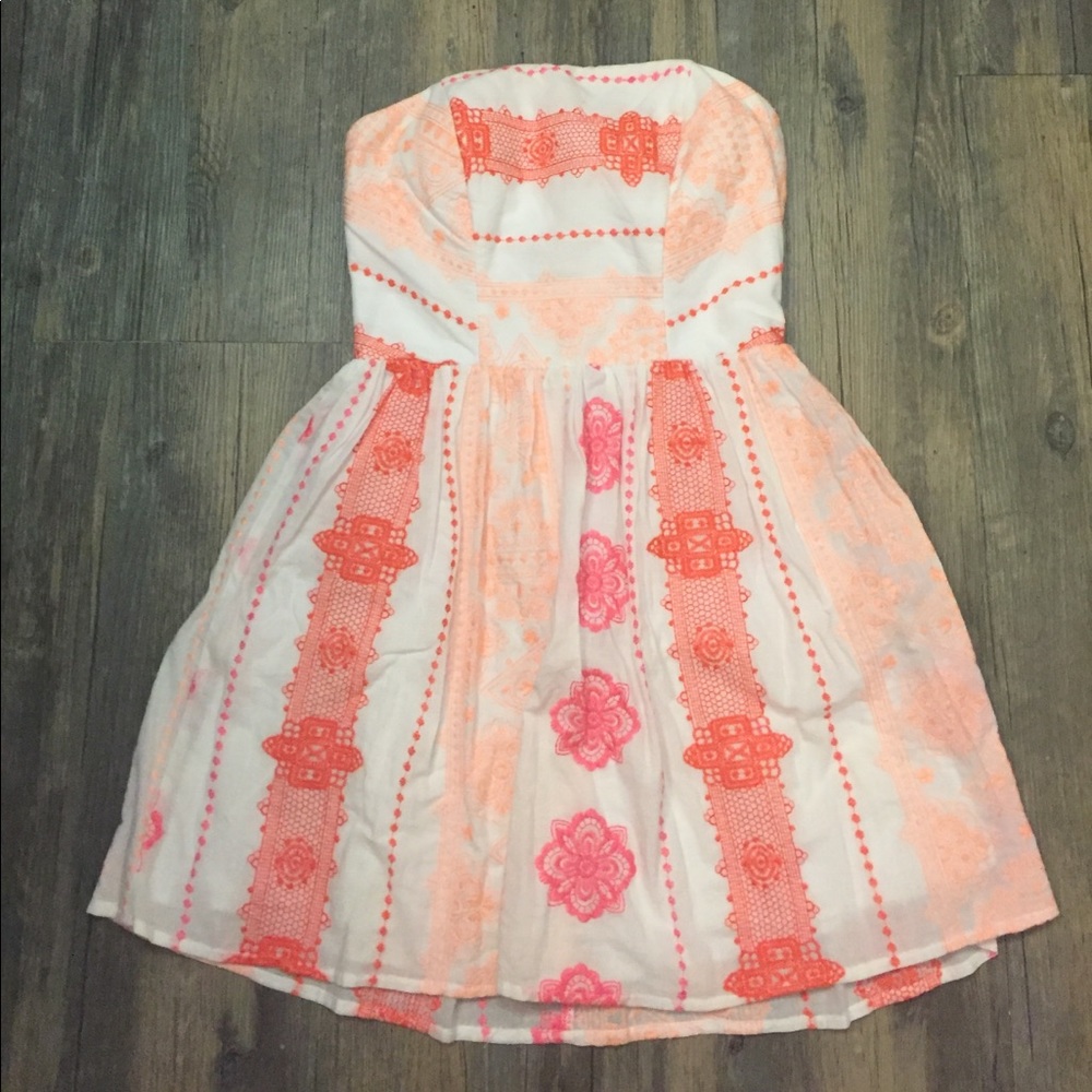 Strapless Crotchet Dress