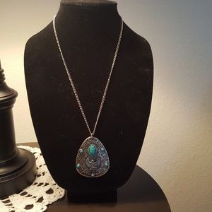 Silver Tone Egyptian Tribal necklace