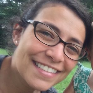 Meet your Posher, Caroline