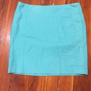 Weekend, flirty skirt!