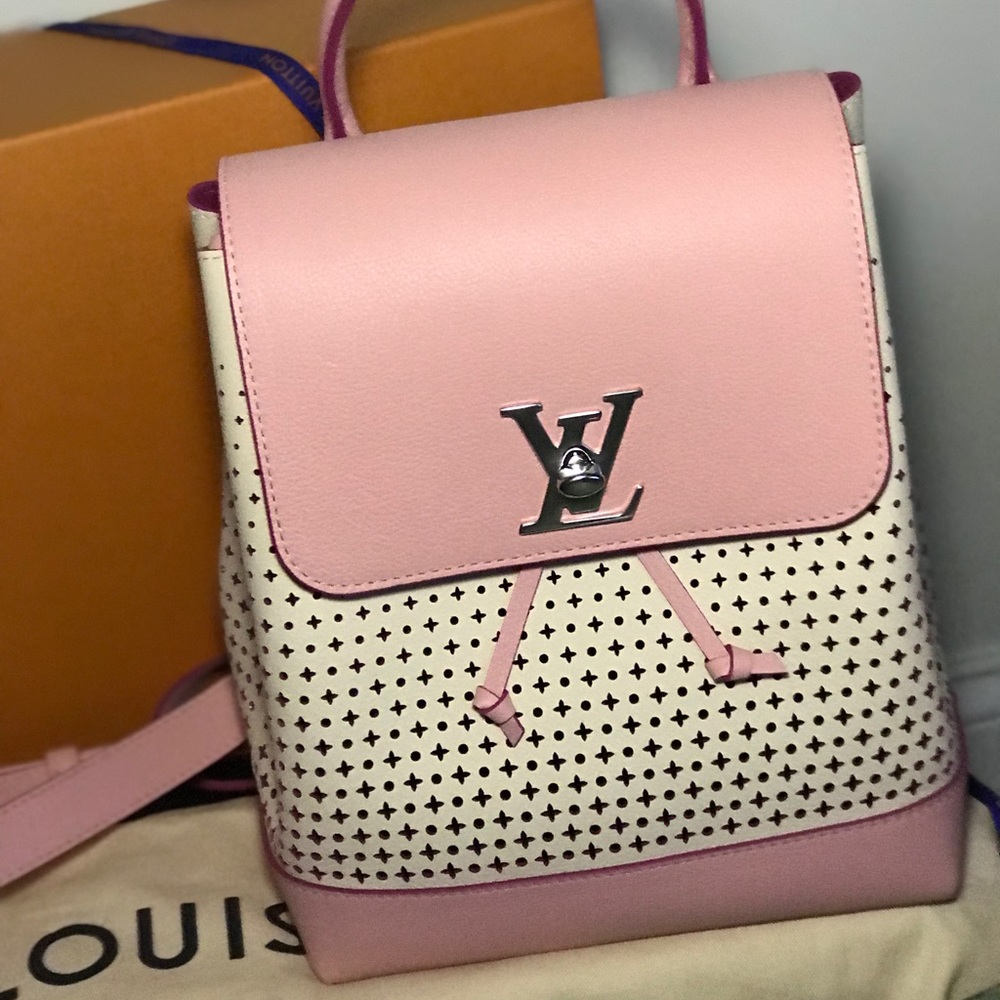 LV back pack