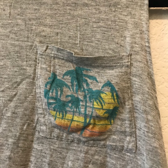 Super Soft Muscle Cropped Tank - Picture 2 of 3