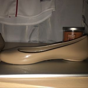 Cute tan flats