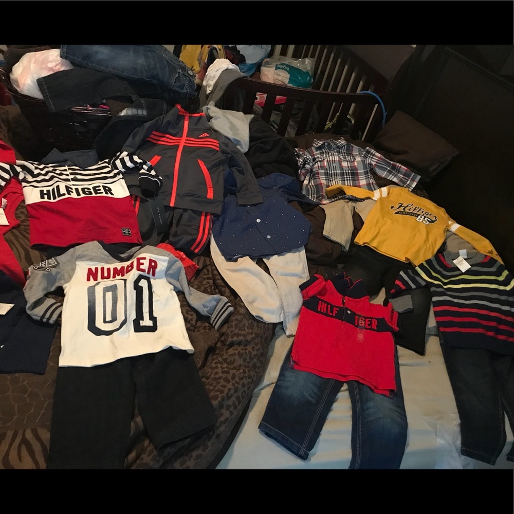 “11” .....Boys 12 to 18 months outfits