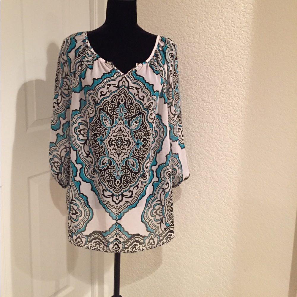 Lightweight Flowing Top