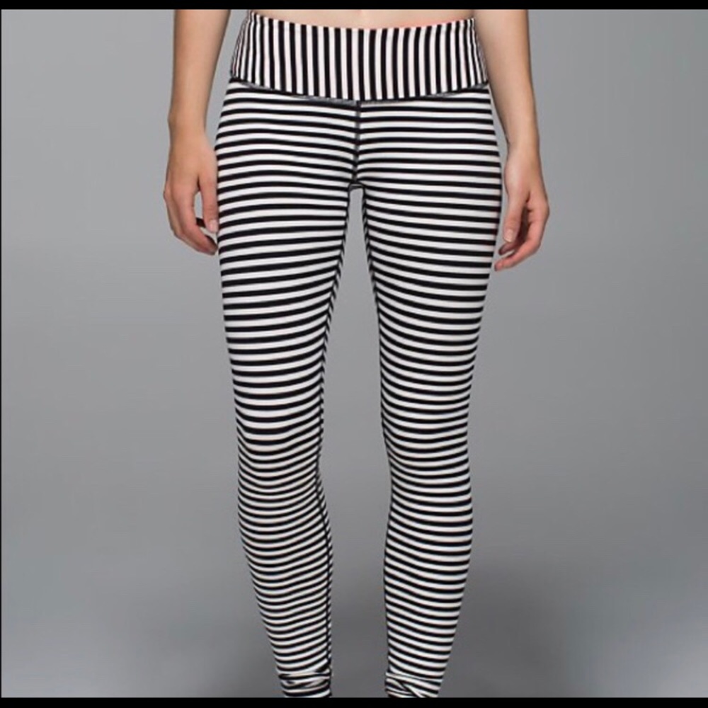 Lululemon striped pants— black & white, size 6