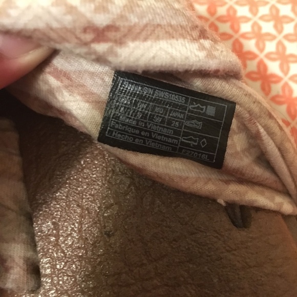 Sanuks Yoga Sandals BUNDLESOLD - Picture 2 of 6