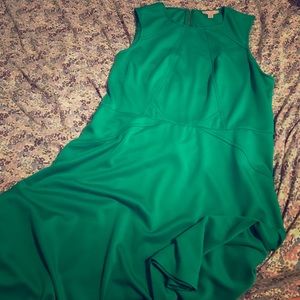 Size 16 Green Dress Barn Knee-length Dress