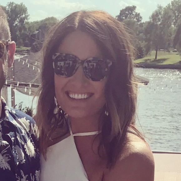 Meet your Posher, Charity - Picture 1 of 1