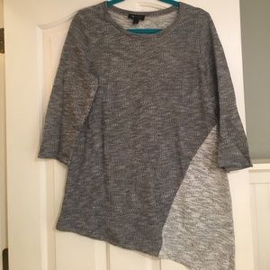High/low thin 3/4 sleeve sweater