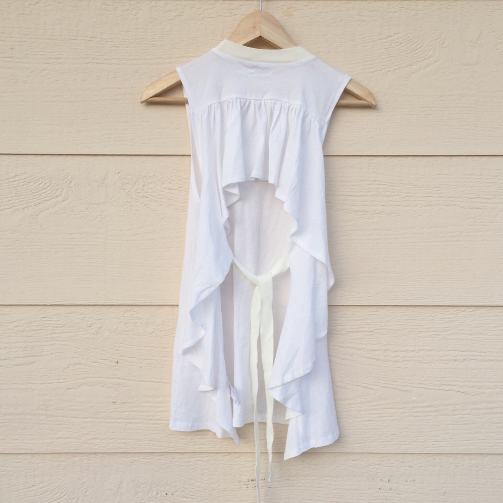 Kimchi Blue White Tank Top - Picture 3 of 6