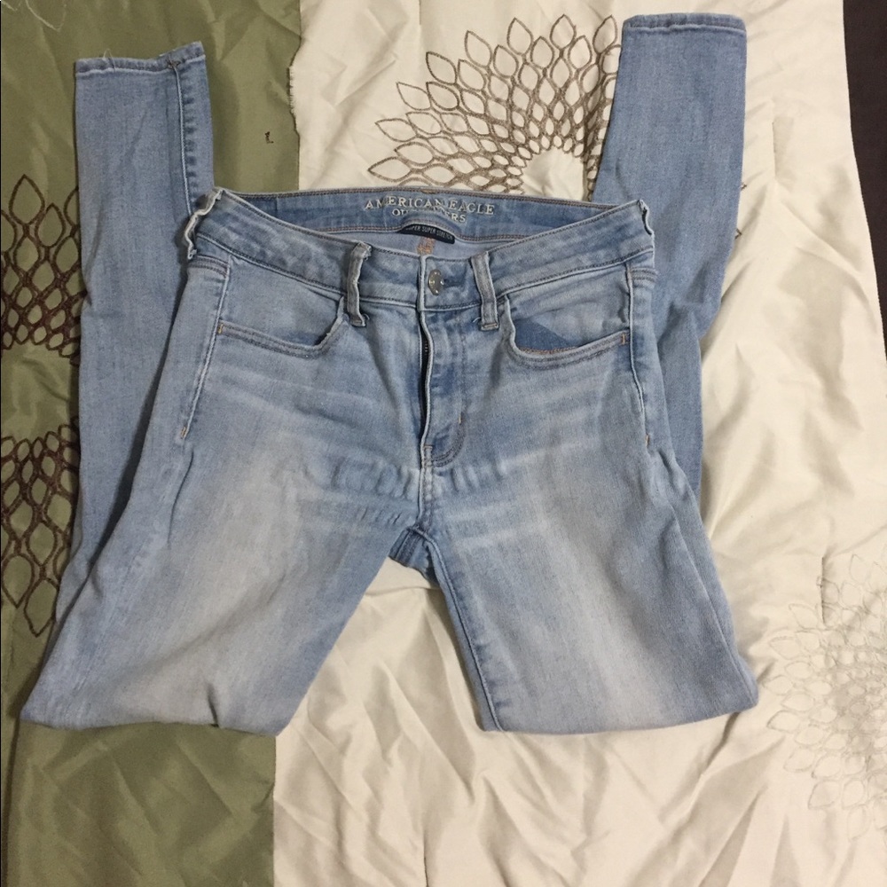 American Eagle skinny jeans