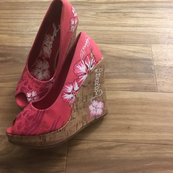 Platform heels! - Picture 2 of 2