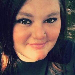 Meet your Posher, Carrie