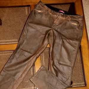 Brown faux leather psnts