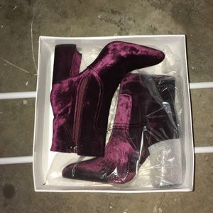 Steve Madden Velvet ankle boots