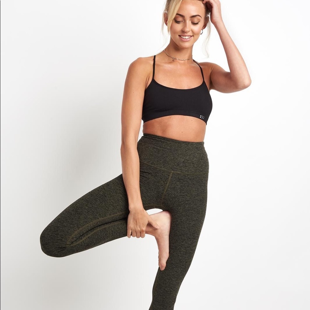 Beyond Yoga leggings - aviator green - NWT