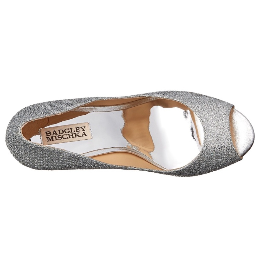 Badgley Mischka "Awake Wedge" Size 7 / Silver