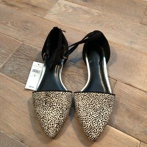 NWT Animal print & black ankle strap flat shoes!