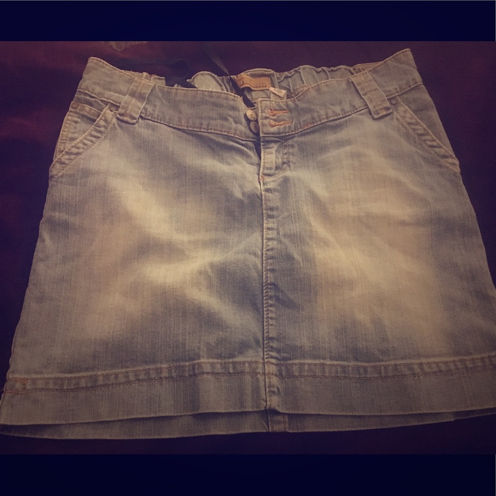 Old Navy maternity denim skirt