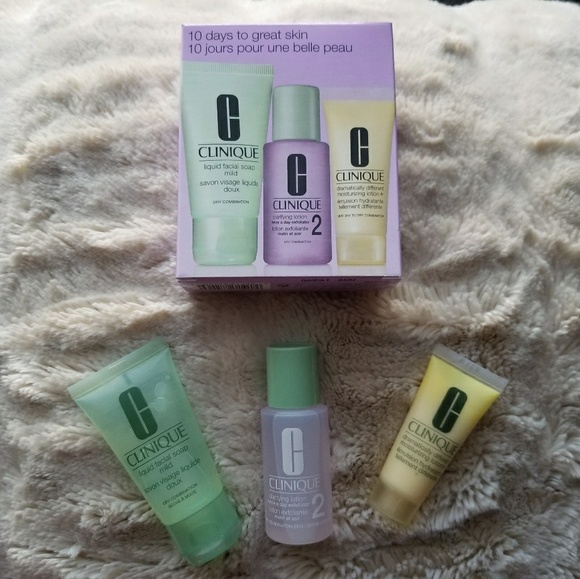 ** Sold****Clinique 10 days to great skin set - Picture 1 of 3