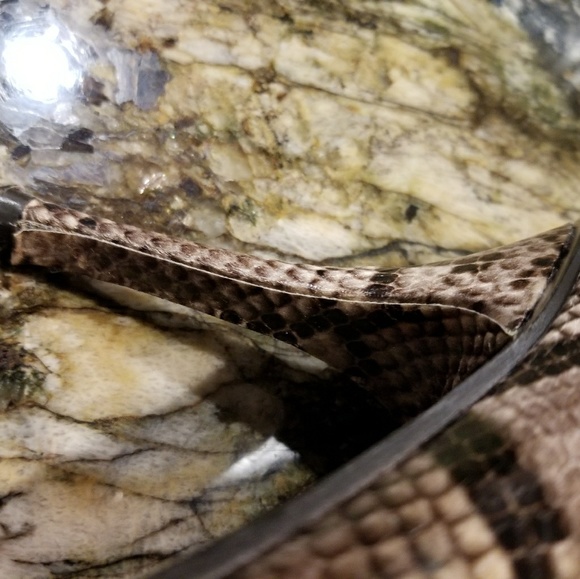 Shoes - Picture 3 of 5