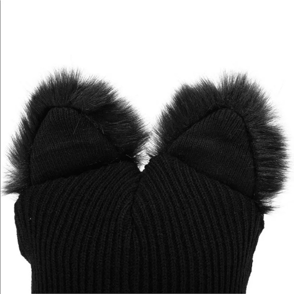 “P” Benie Punk Fuzzy Ears Knitted Hat - Picture 4 of 5