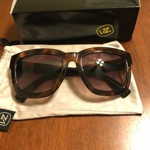 vonzipper juice sunglasses