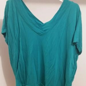 V-neck Tshirt