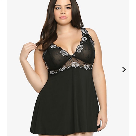 torrid Other - Torrid black&white rose nighty 🌹 FINAL PRICE 🖤