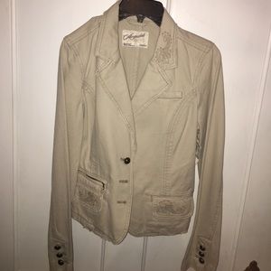 BEIGE JACKET!! SUPER SUPER CUTE AND CHEAP!!!