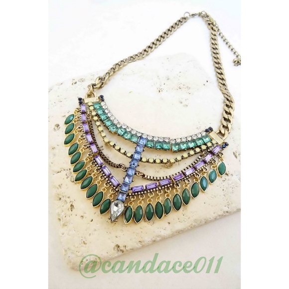 ⭐️SALE!⭐️ Multi-Color Statement Necklace - Picture 3 of 8