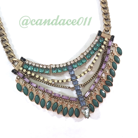 ⭐️SALE!⭐️ Multi-Color Statement Necklace - Picture 2 of 8