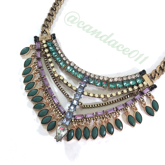 ⭐️SALE!⭐️ Multi-Color Statement Necklace - Picture 7 of 8