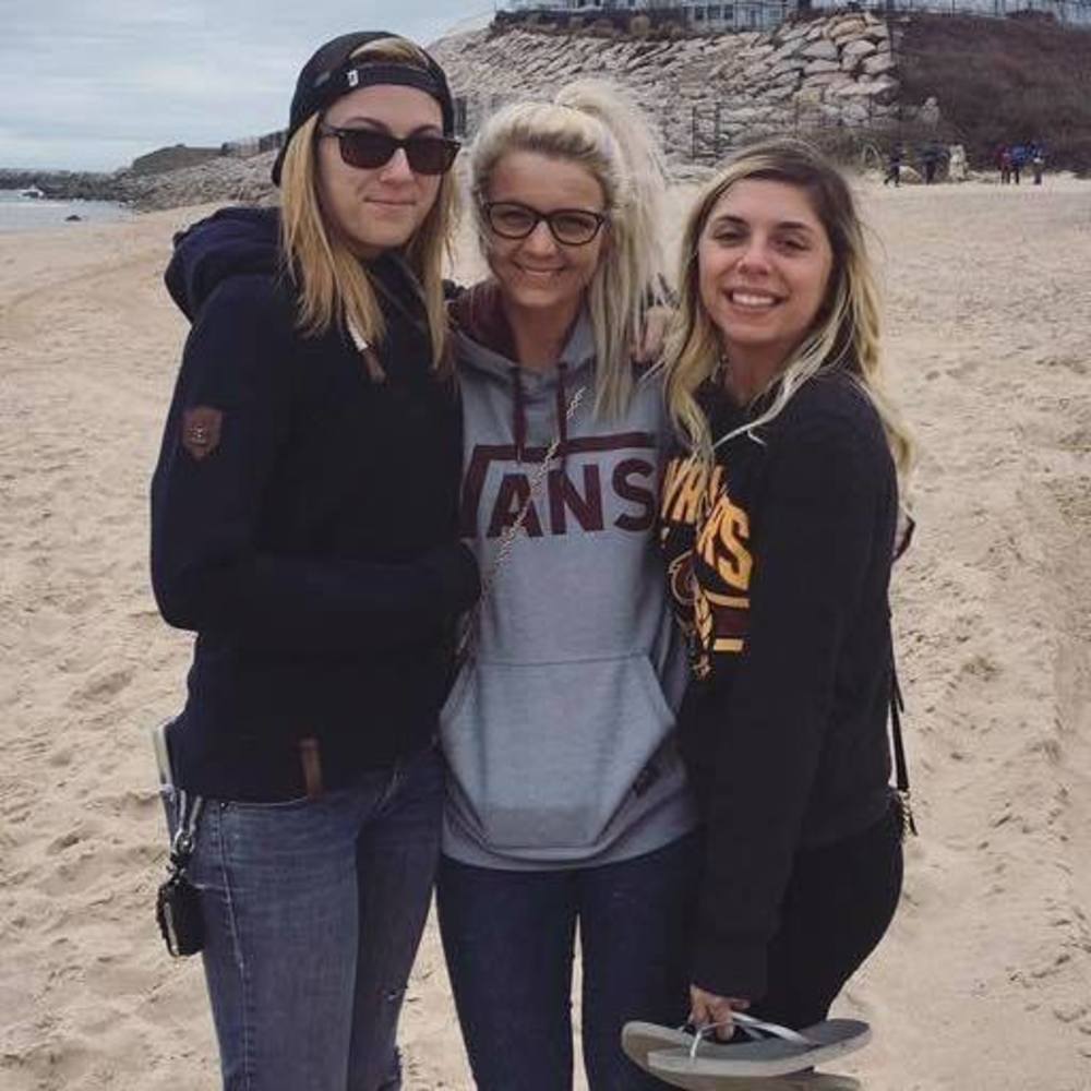 Meet your Posher, Whitney