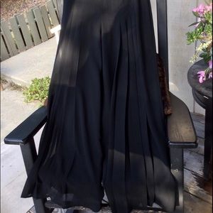 Stunning formal black crêpe palazzo pants!