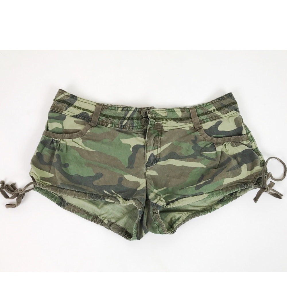 💚 Camouflage Shorts Army Print Lightweight Green