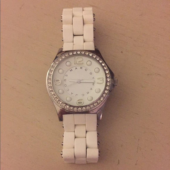 White Marc Jacobs watch main image 5