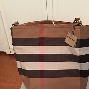 Brand New Burberry “print” hobo bag/crossbody.